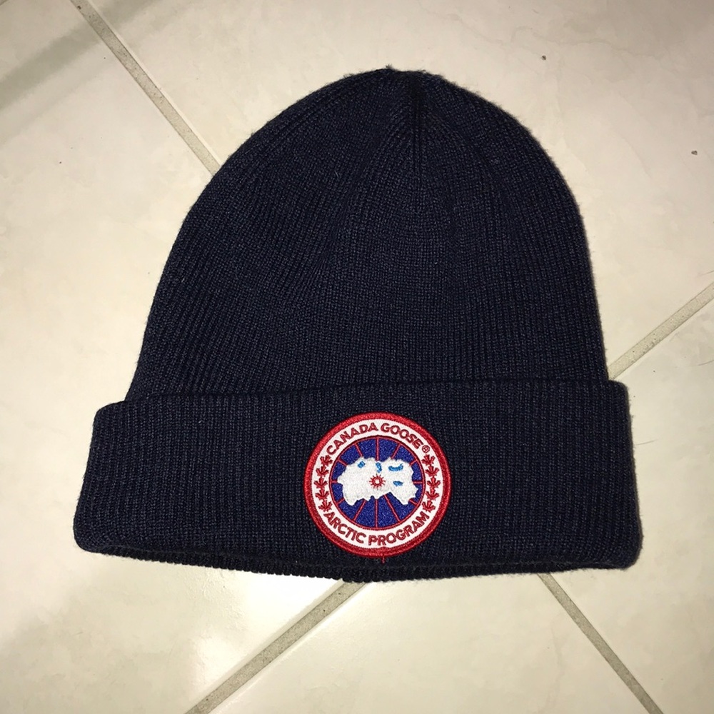 Winter Canada goose hat